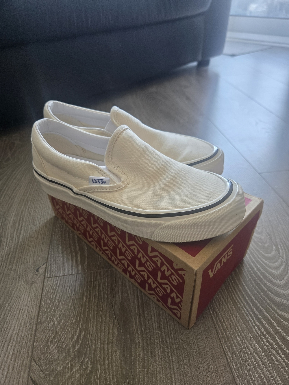 Vans Anaheim Factory Classic Slip On 98 DX in OG White size 6W